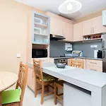 Apartment 547 - Koezvetlen Vizparti, 2 Haloszobas, Kertkapcsolatos *