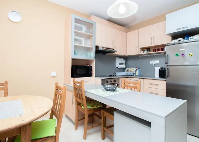 דירה 547 - Koezvetlen Vizparti, 2 Haloszobas, Kertkapcsolatos *